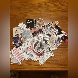 Mystery pack of Taylor swift stickers